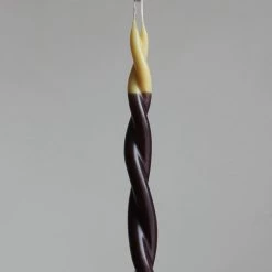 Wax Atelier Twisted Candle – Double-Dipped