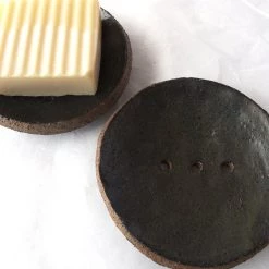 Studio Star Round Ceramic Soap Dish - Black Bathroom