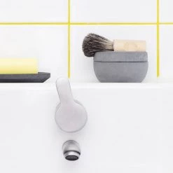 Iris Hantverk Shaving Brush & Cup With Cedarwood Soap